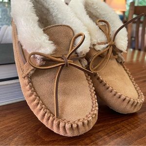 Kids Minnetonka Moccasin Slippers